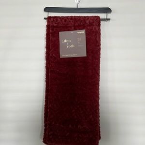 Faux fur throw 50 in x 60 in